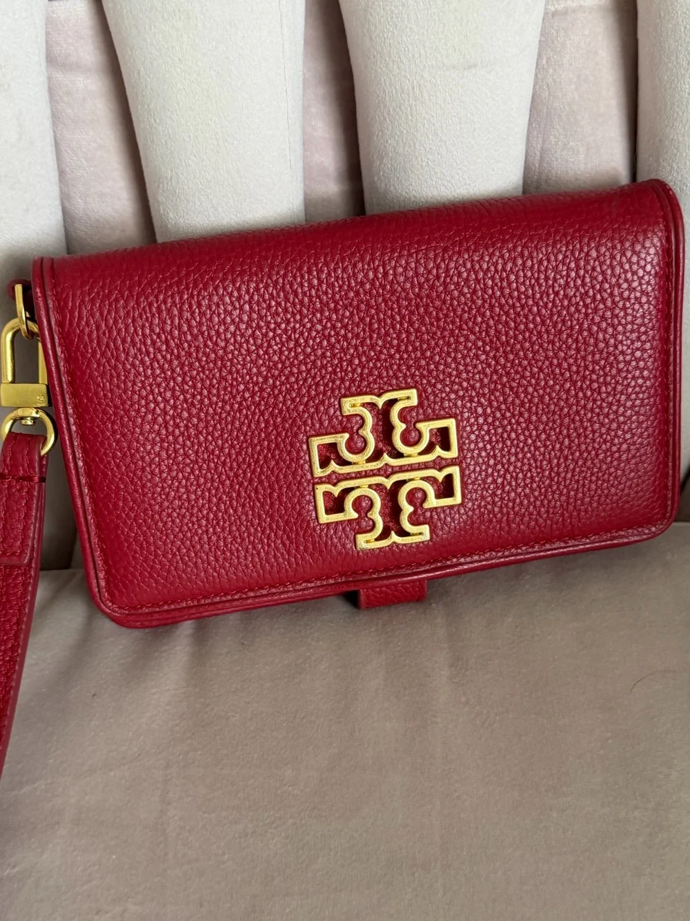 Tory Burch ❤️ Britten Red Leather Wallet